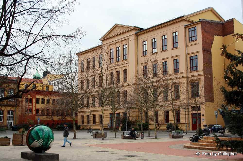 Gebäude