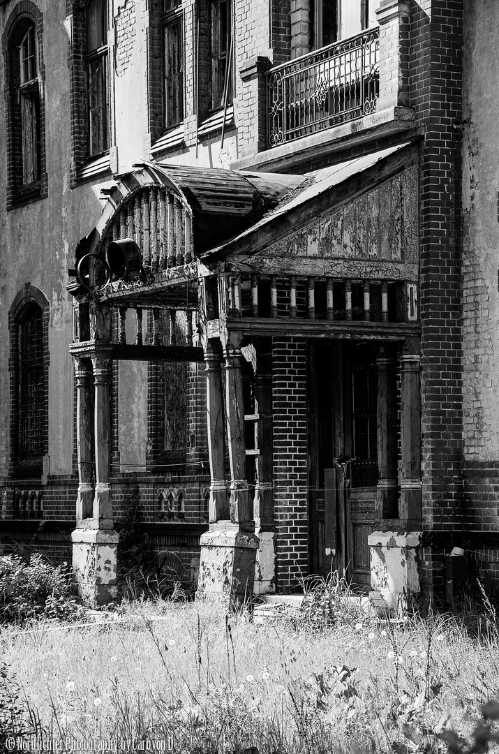 Gebäudeeingang in Beelitz