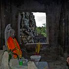 Gebet (Bayontempel, Angkor, Siem Reap, Kambodscha)