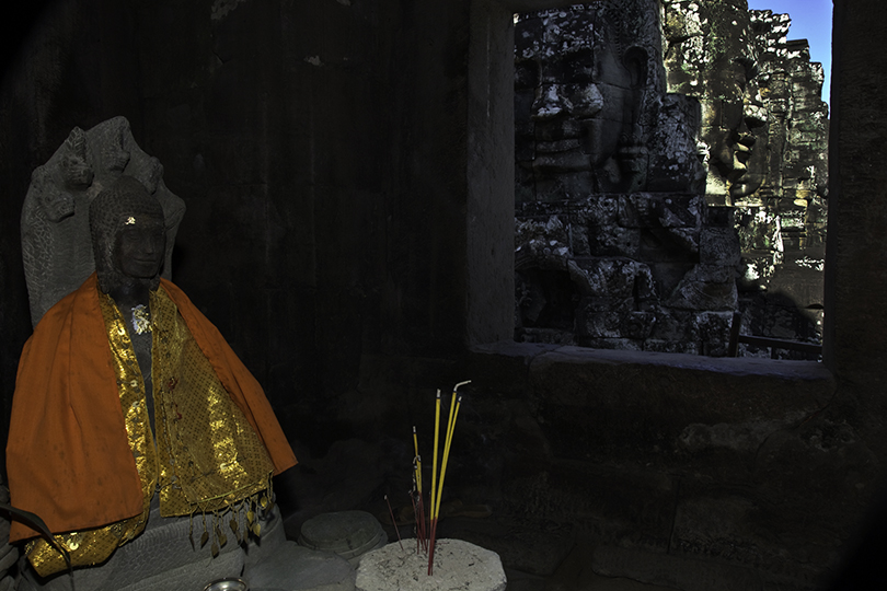 Gebetsraum mit Buddhafigur, Angkor Thom, Siem Reap, Kambodscha