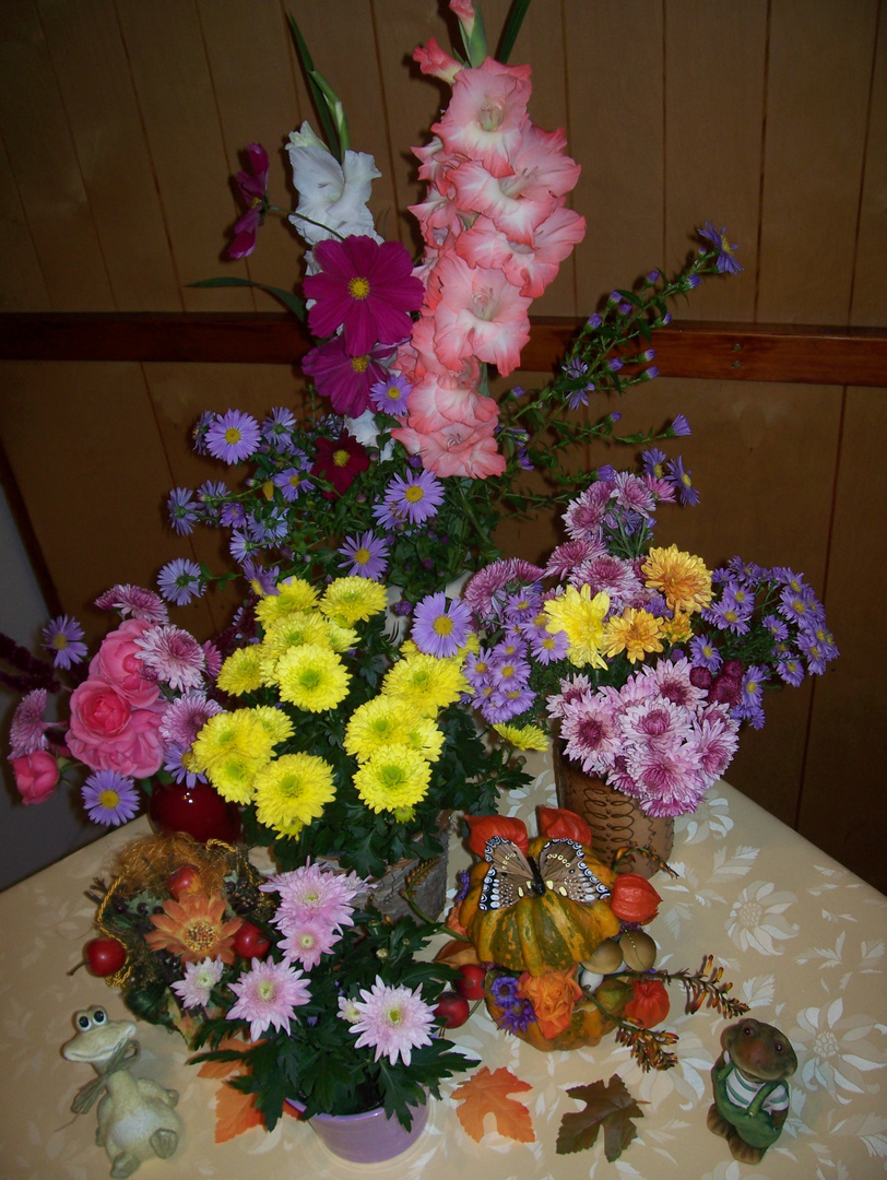 Geburtstagsblumen Foto Bild Stillleben Arrangierte Szenen Blumen Und Bluten Bilder Auf Fotocommunity