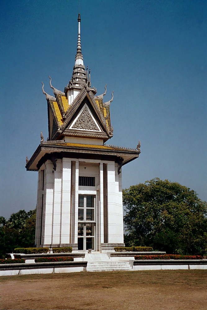 Gedächtnis-Stupa in Choeung Ek II