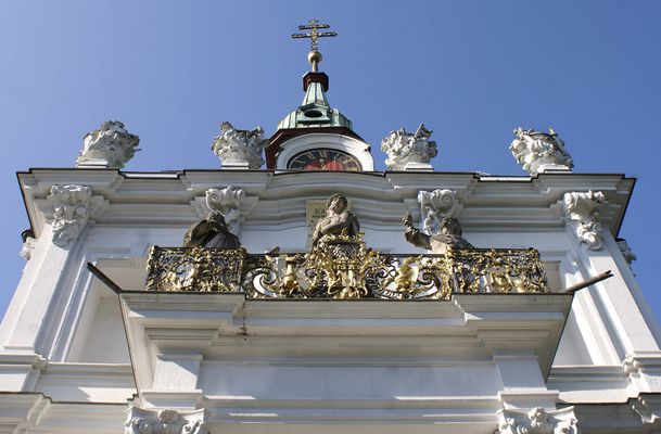 Gedanken steigen ins Blaue ... 