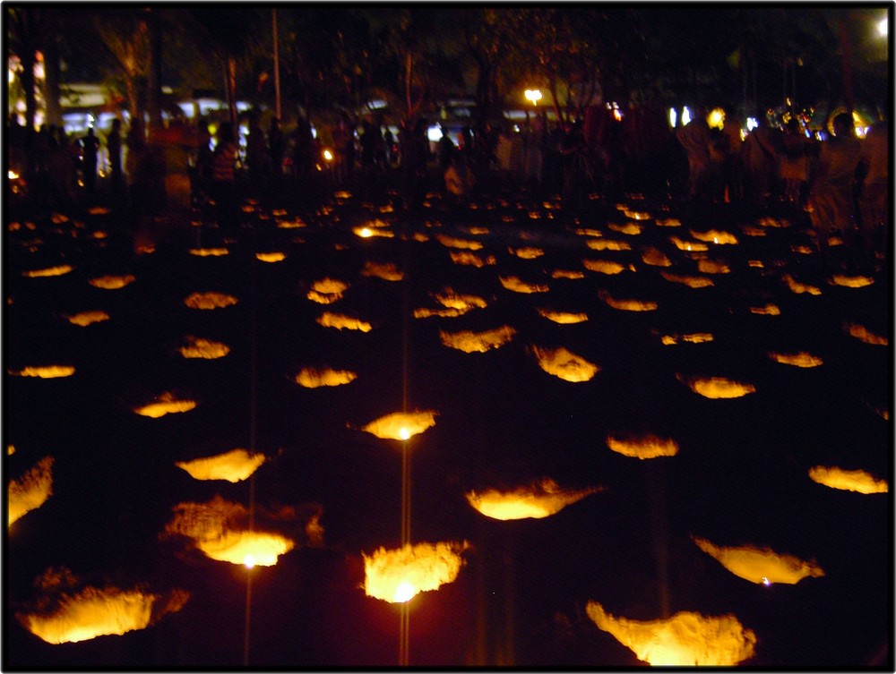 Gedenken der Tsunamiopfer in Thailand Phuket Dez. 2005