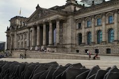 Gedenken vorm Reichstag