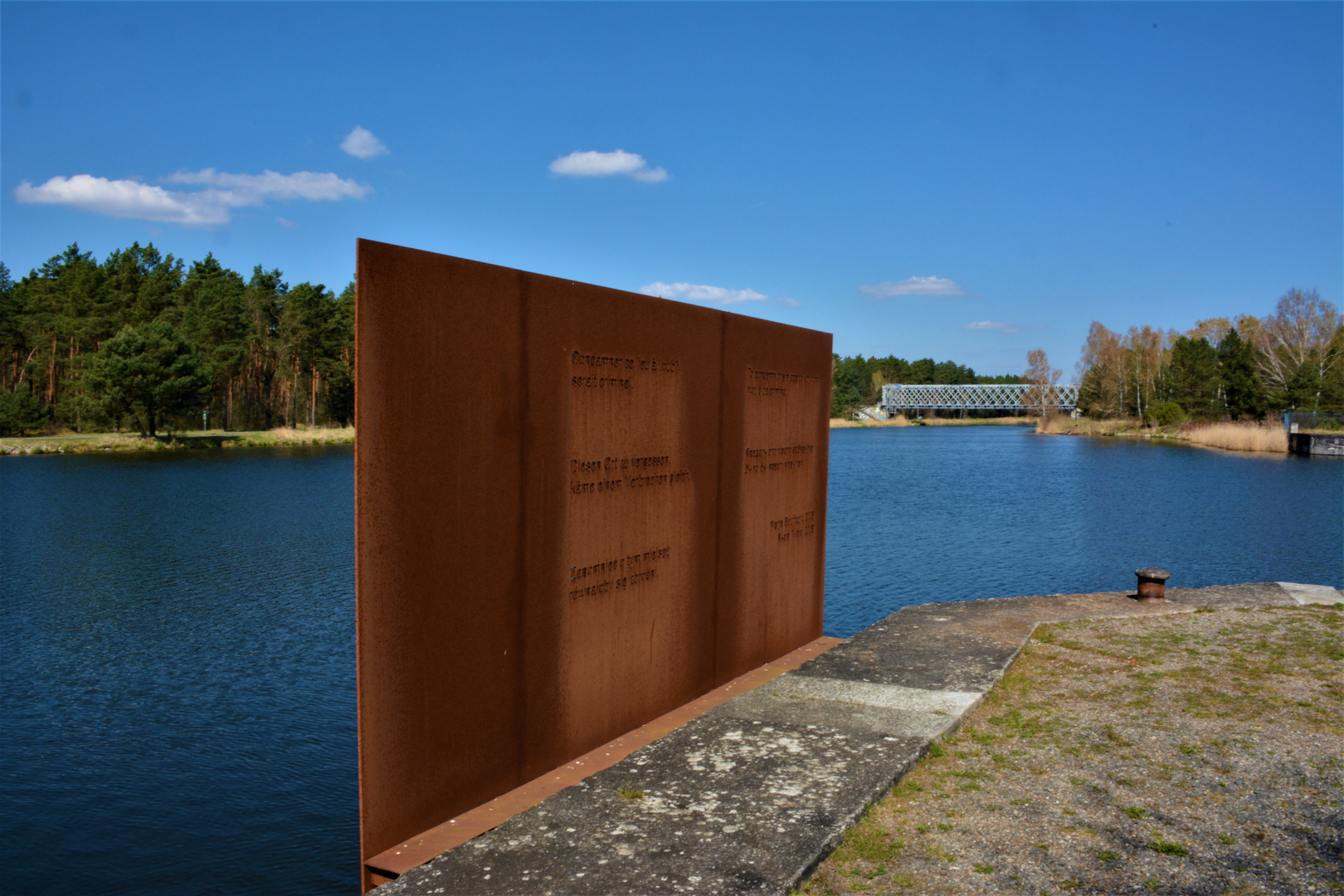 Gedenkort am Havel-Oder-Kanal