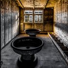 Gedenkstätte  KZ  Sachsenhausen / Waschraum