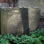 Gedenkstein für Dr. Lilli Jahn, Ärztin aus Köln, ermordet in Auschwitz