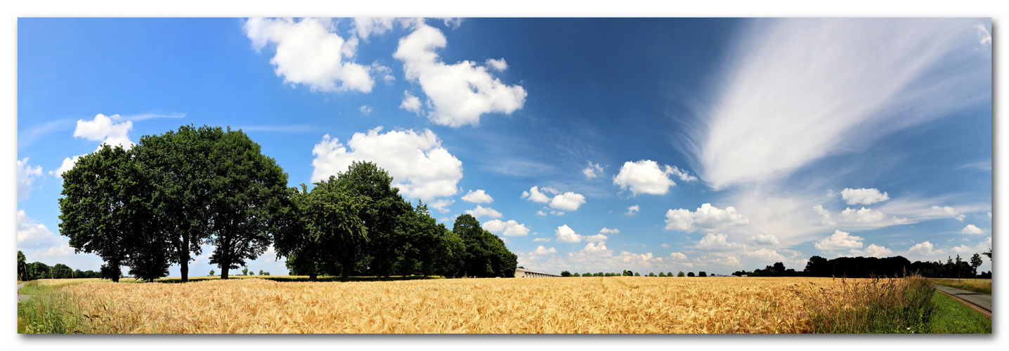 Geest mit Himmel