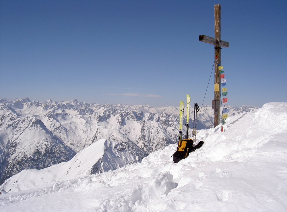 Gefährliche Aussicht ? ........... von der - Namloser Wetterspitze