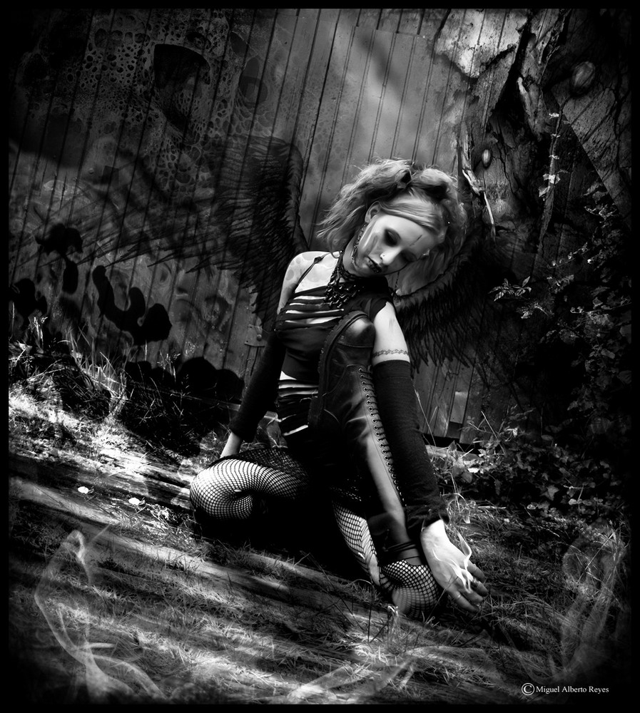 Gefallener Engel Foto Bild Mystik Gothic Gothic Portraits Szene Bilder Auf Fotocommunity