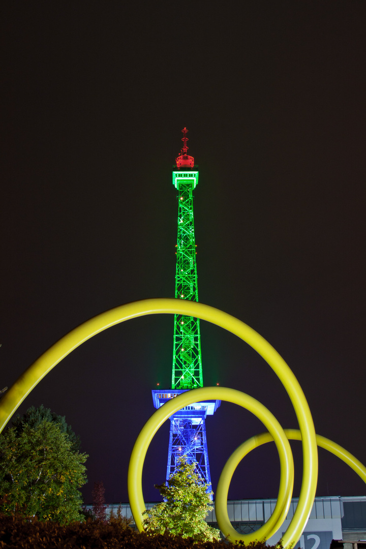 gefangen in einer gelben Spirale