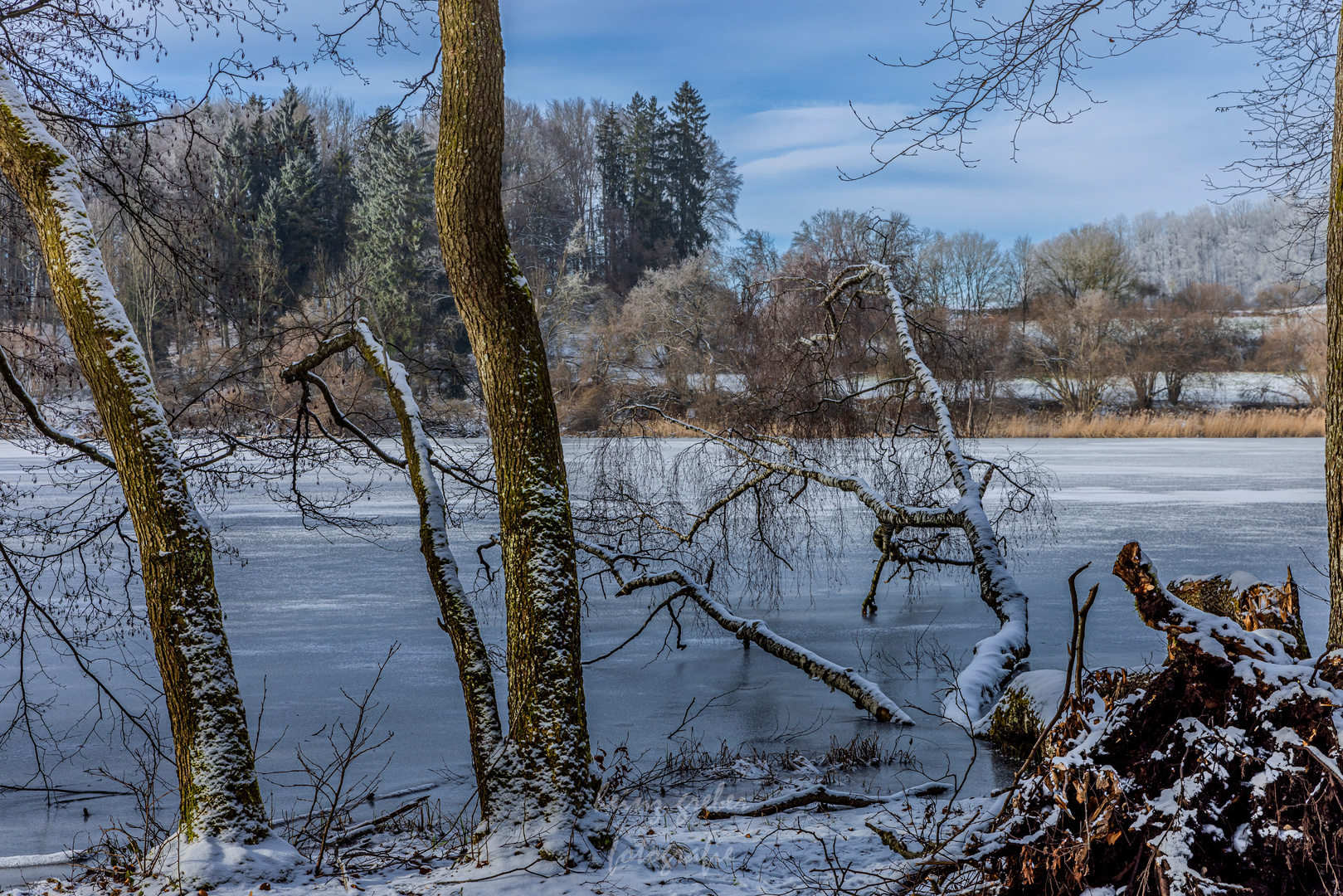 gefrorener See