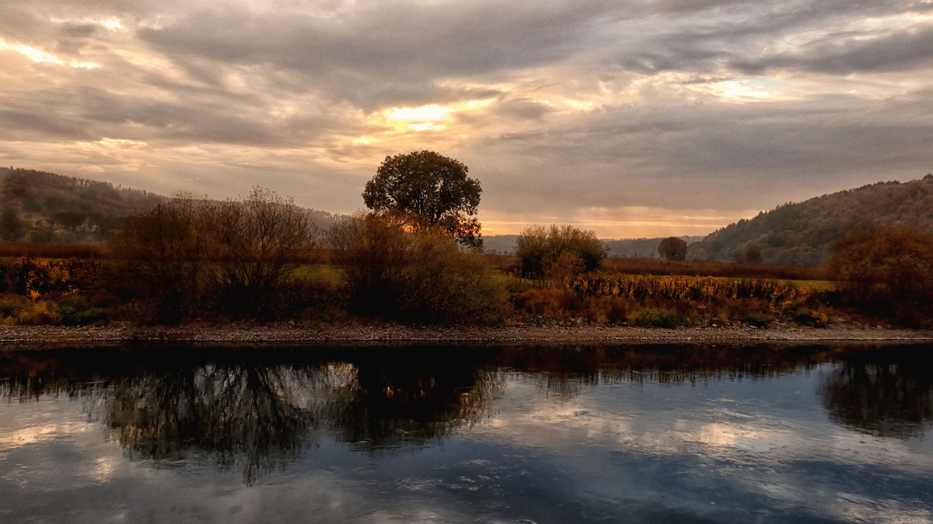 Gegen Abend an der Weser - 16.10.2018