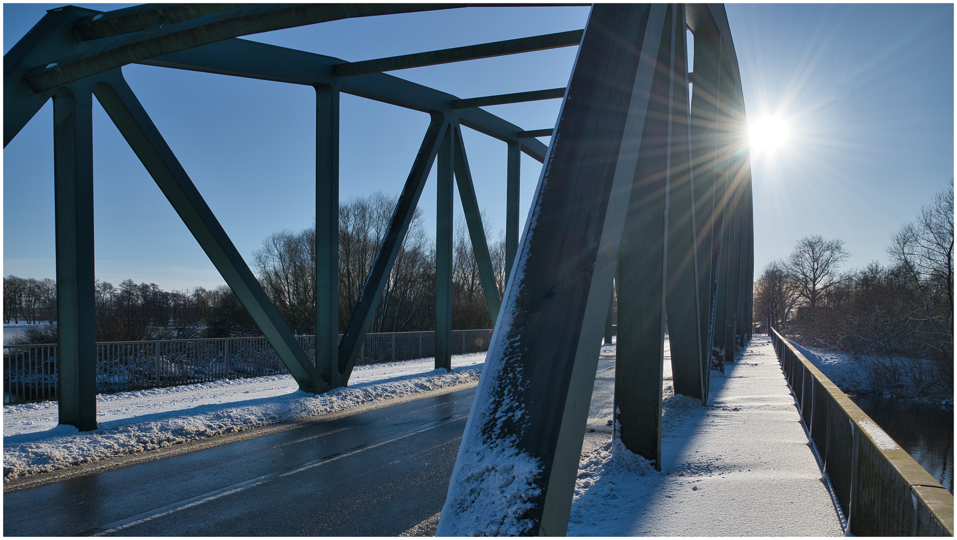 gegen die Sonne