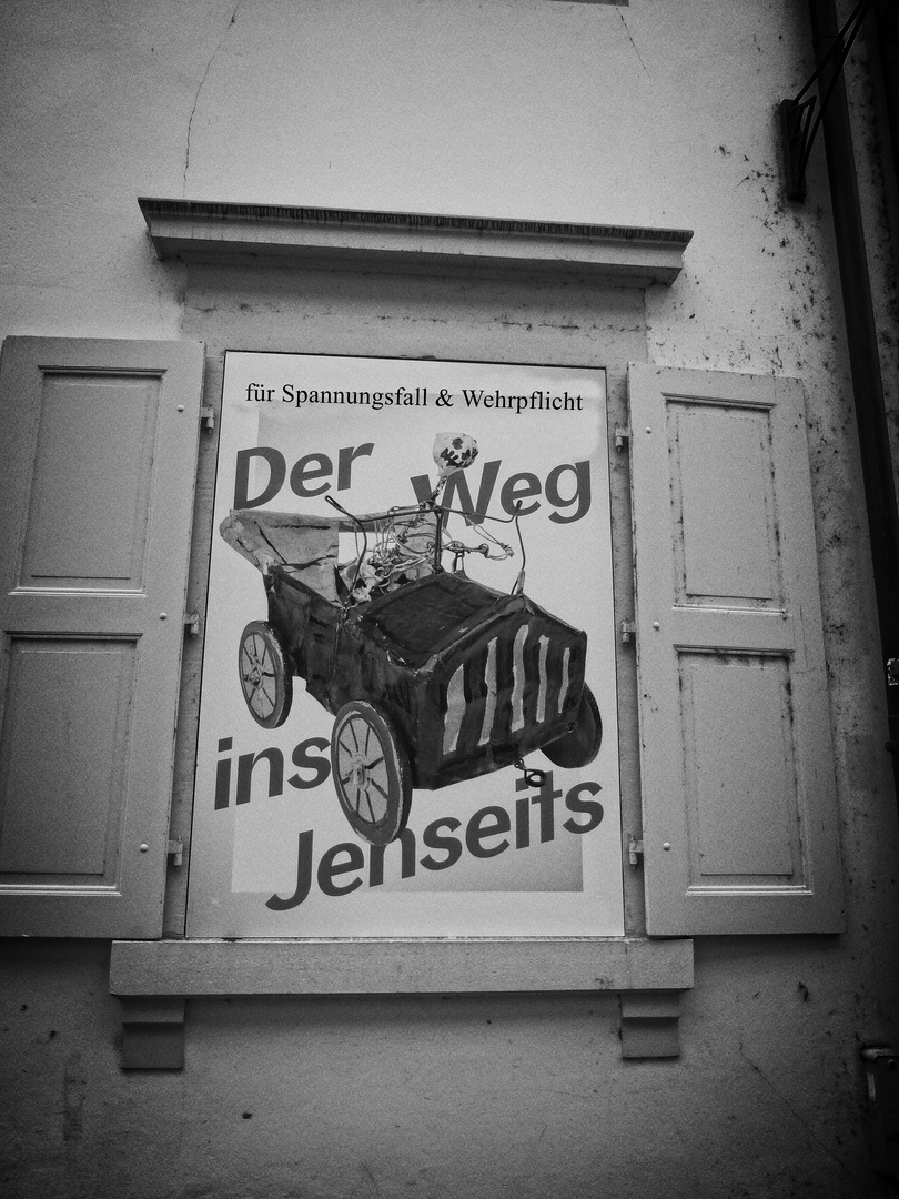 gegen "Spannungsfall und Wehrpflicht" ?