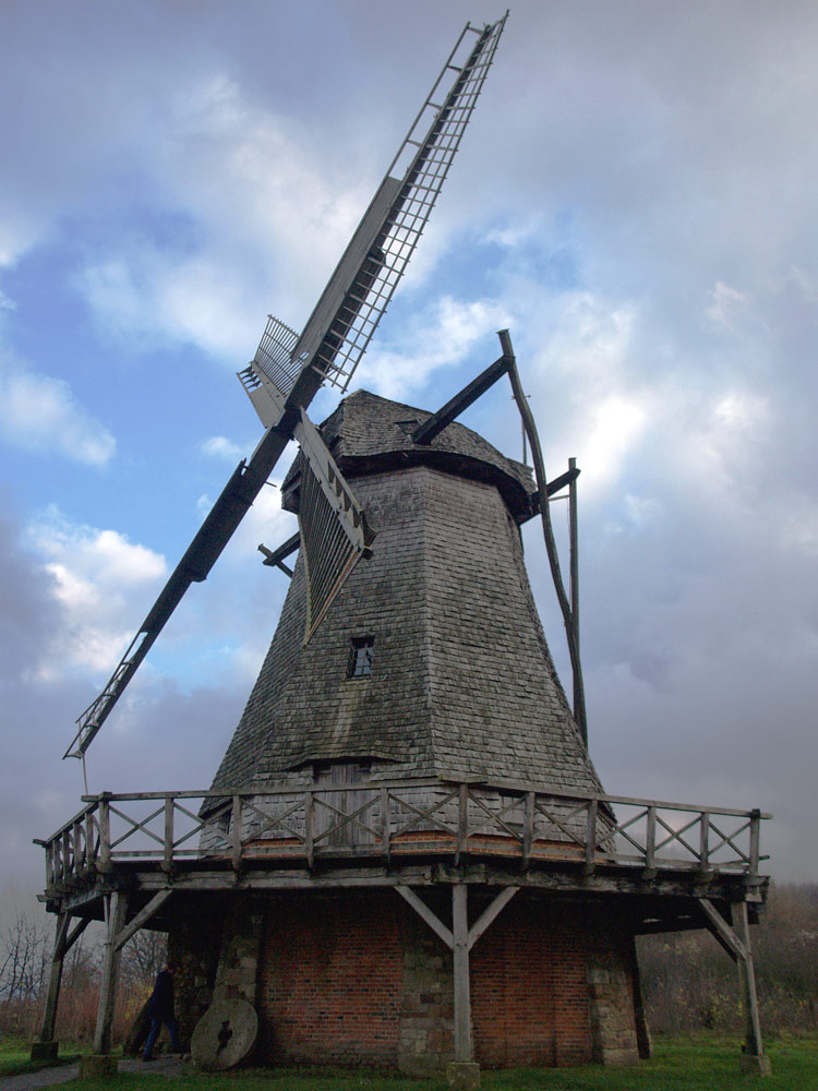 Gegen Windmühlen kämpfen....