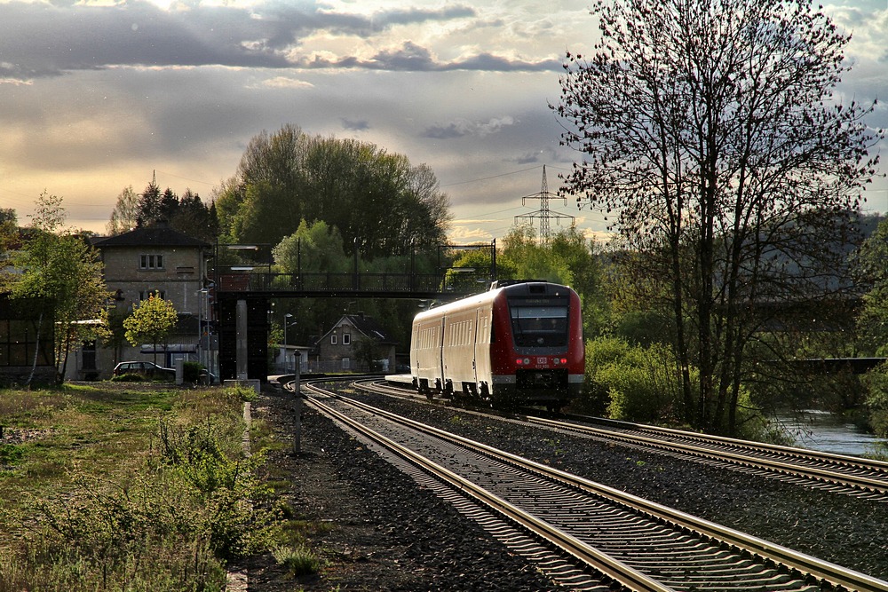 Gegenlichtstimmung auf der Lahntalbahn!