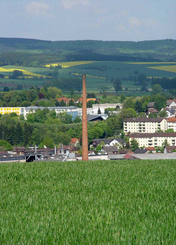 Gegensätze: Industrie und Natur