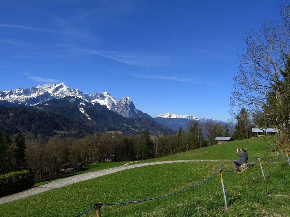 ...gegenüber der Zugspitze