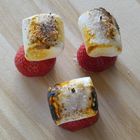 gegrillte Marshmallows mit Erdbeere