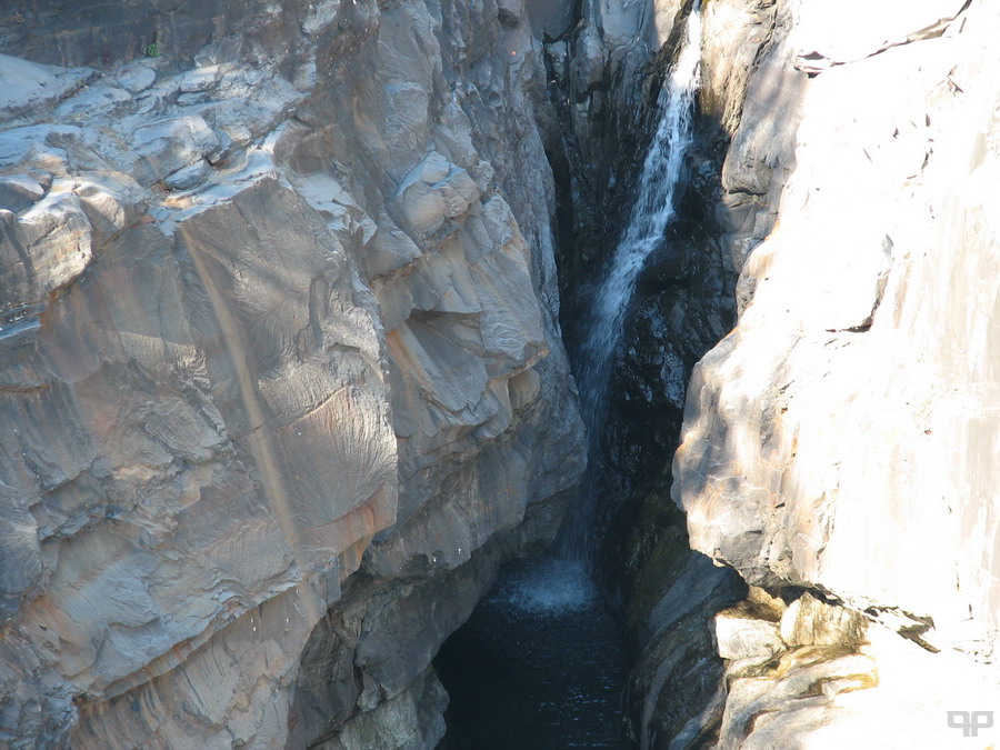 Geheimer Wasserfall