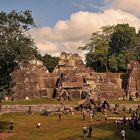 Geheimnisvolles Tikal- Plaza Mayor