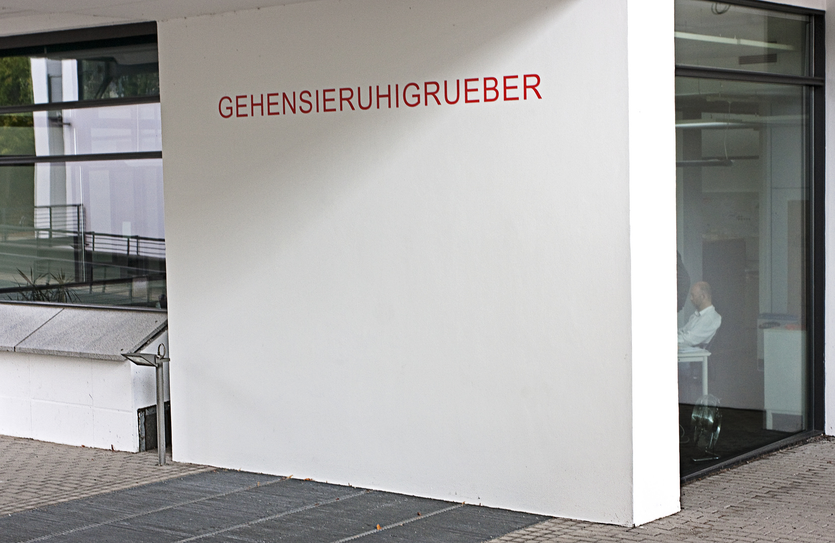 GEHENSIERUHIGRUEBER