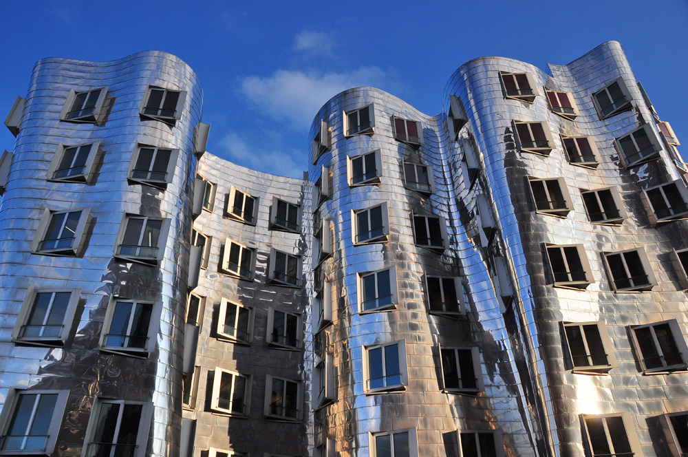 Gehry-Bau im Medienhafen Düsseldorf