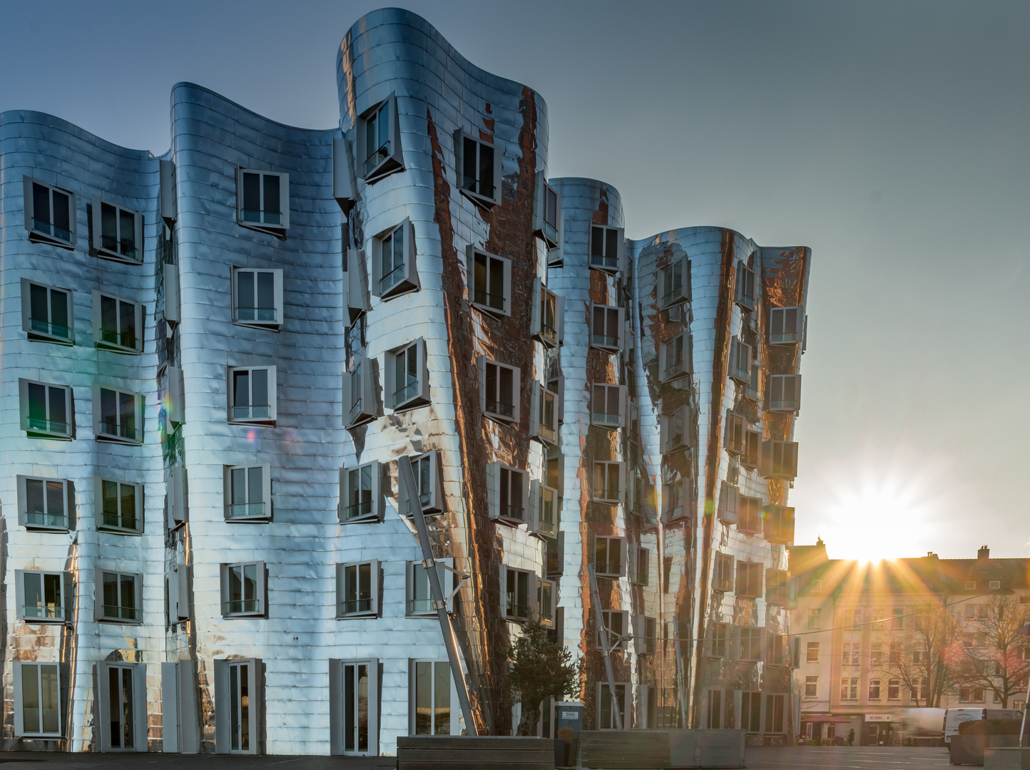 Gehry Bau im Medienhafen Düsseldorf 