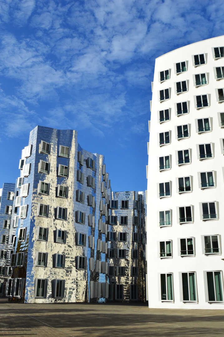 Gehry-Bauten