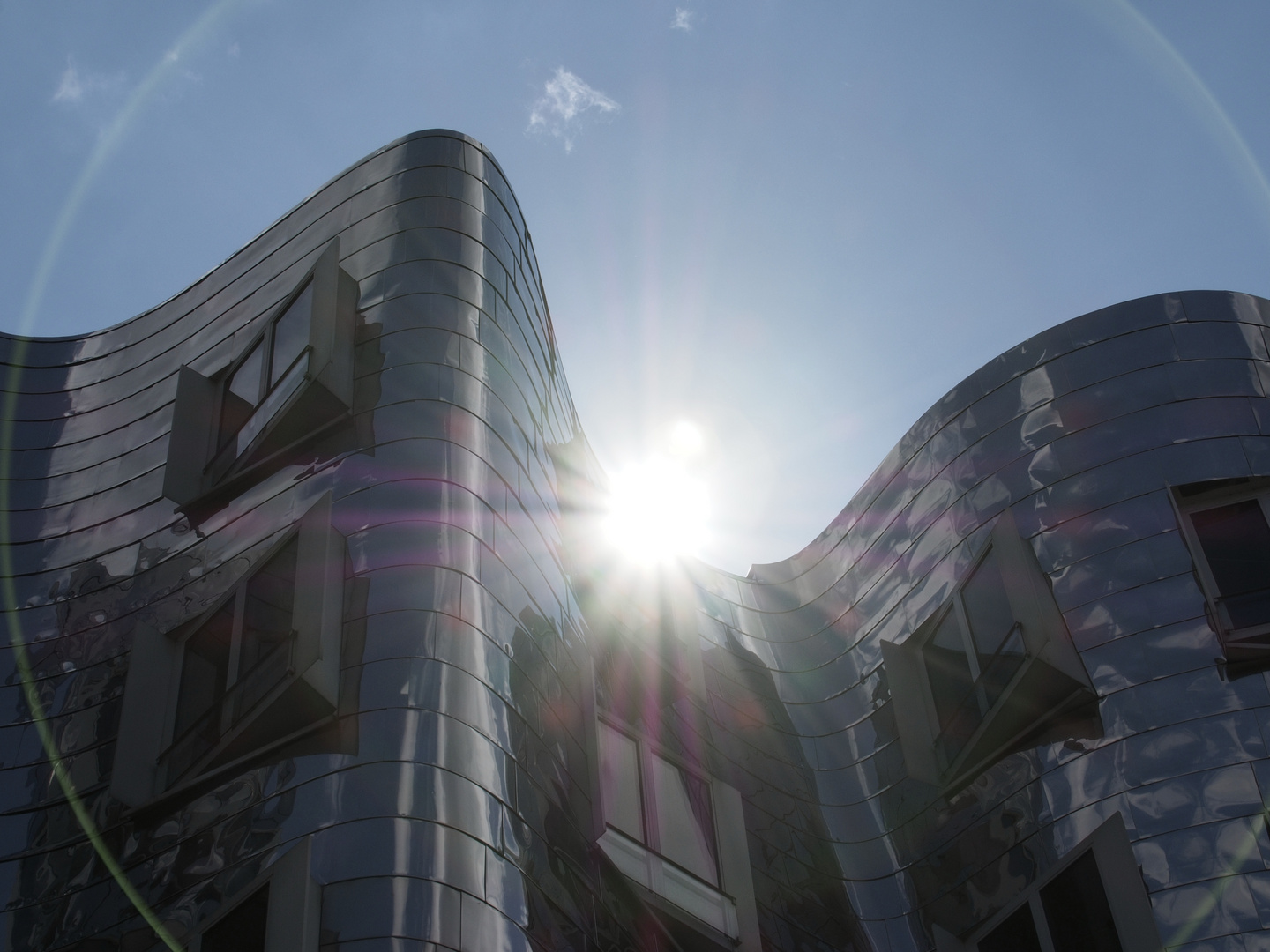 Gehry - Bauten Düsseldorf Medienhafen