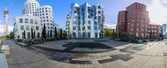 Gehry-Bauten im Düsseldorfer Medienhafen