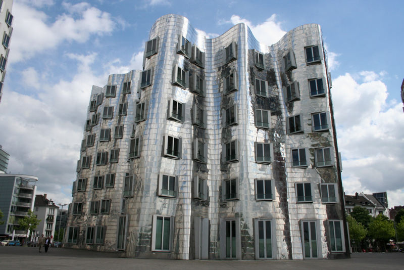 Gehry-Bauten im Medienhafen