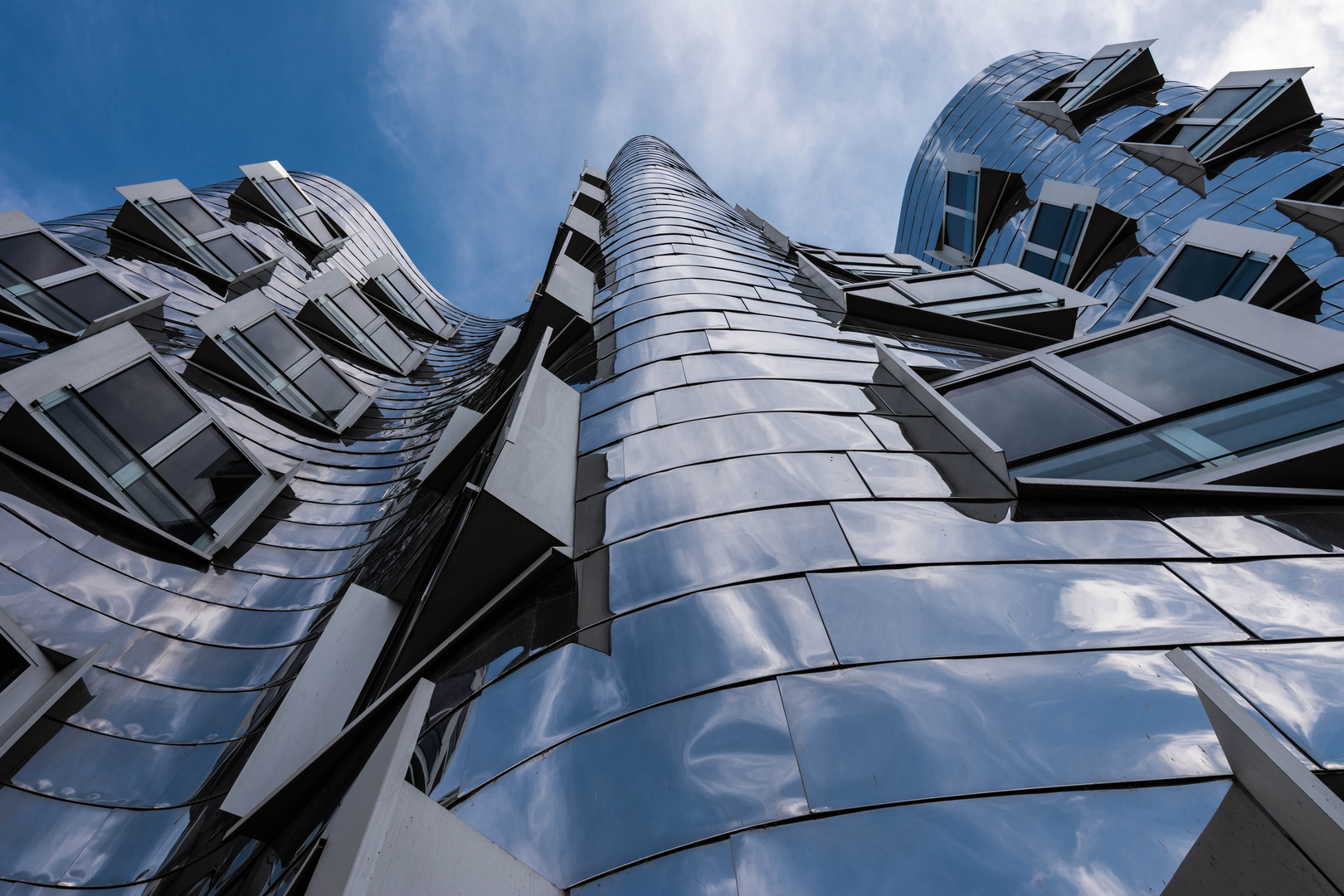 Gehry-Bauten im Medienhafen Düsseldorf