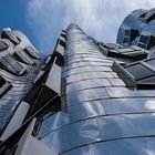 Gehry-Bauten im Medienhafen Düsseldorf