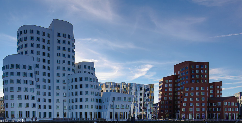 Gehry Bauten im Medienhafen Düsseldorf