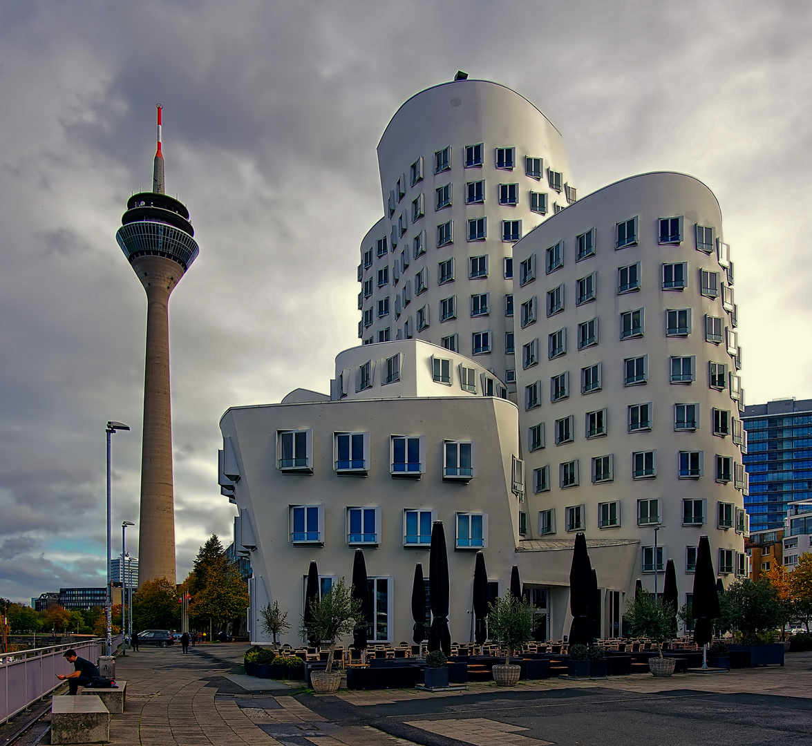 Gehry Bauten im Merdienhafen