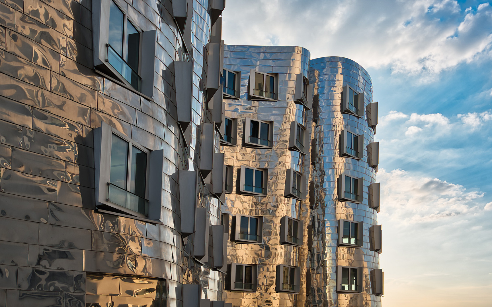 Gehry-Duesseldorf