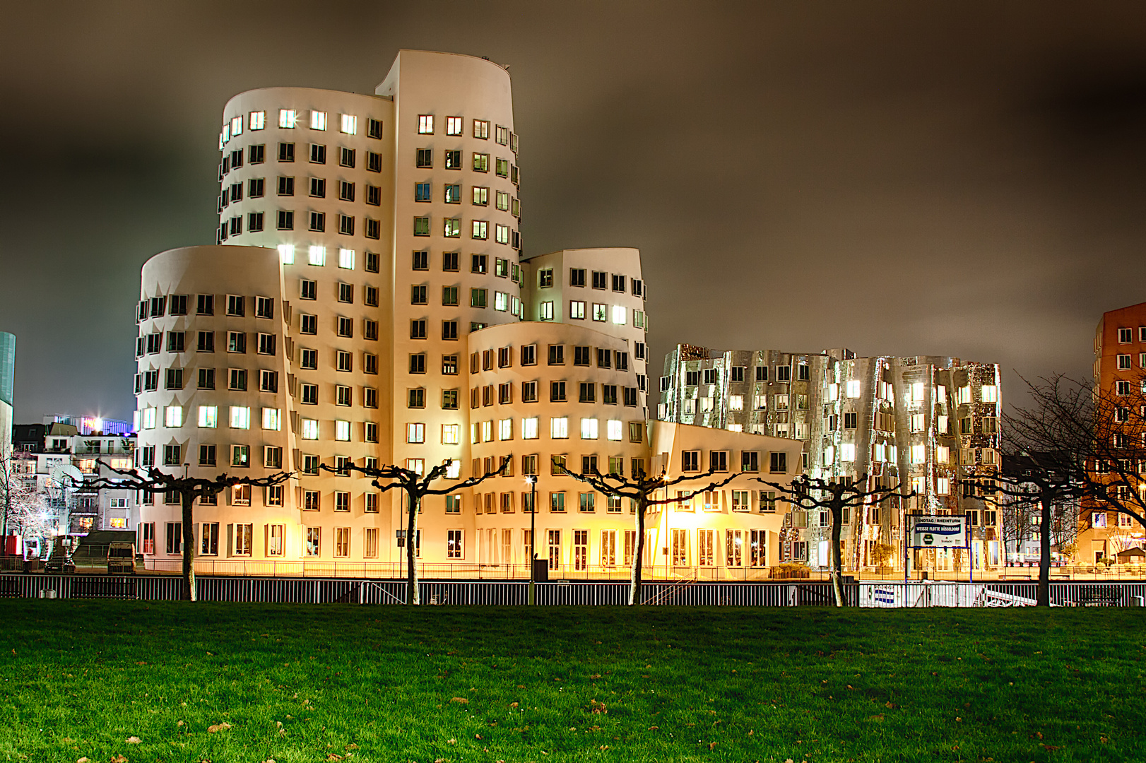 Gehry Haus 2