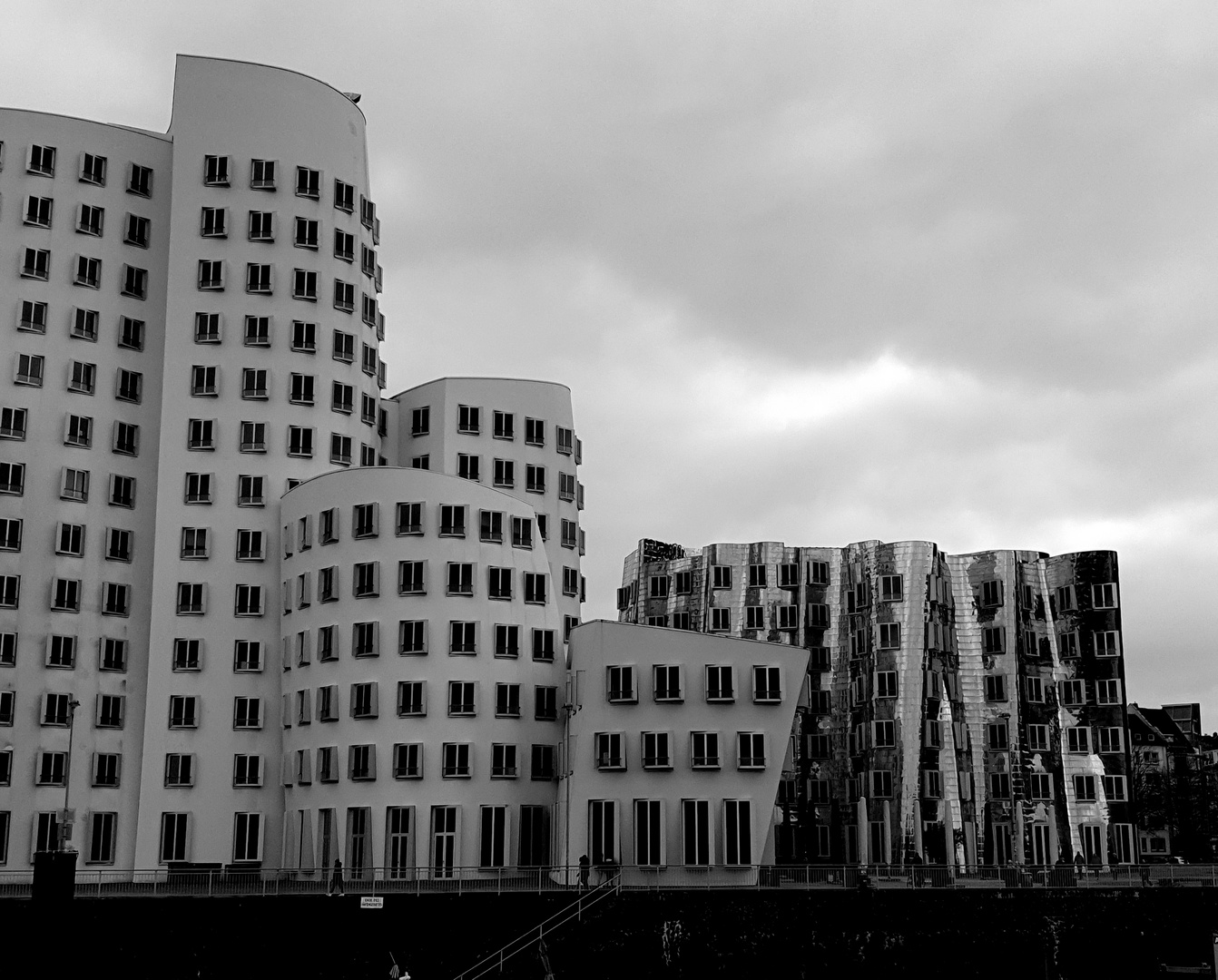 Gehrybauten in Düsseldorf 