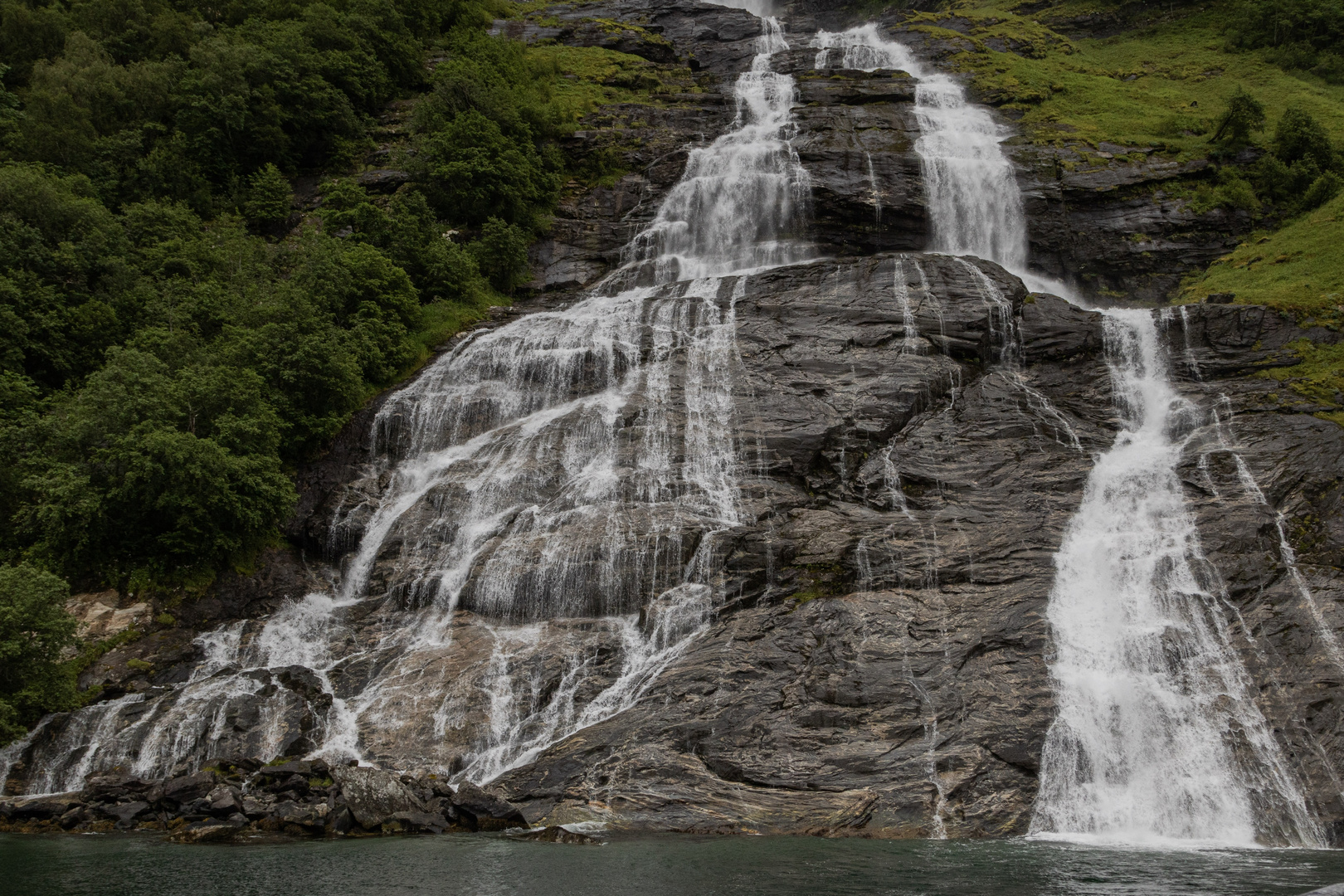 Geiranger Fjord Wasserfall „Freier“