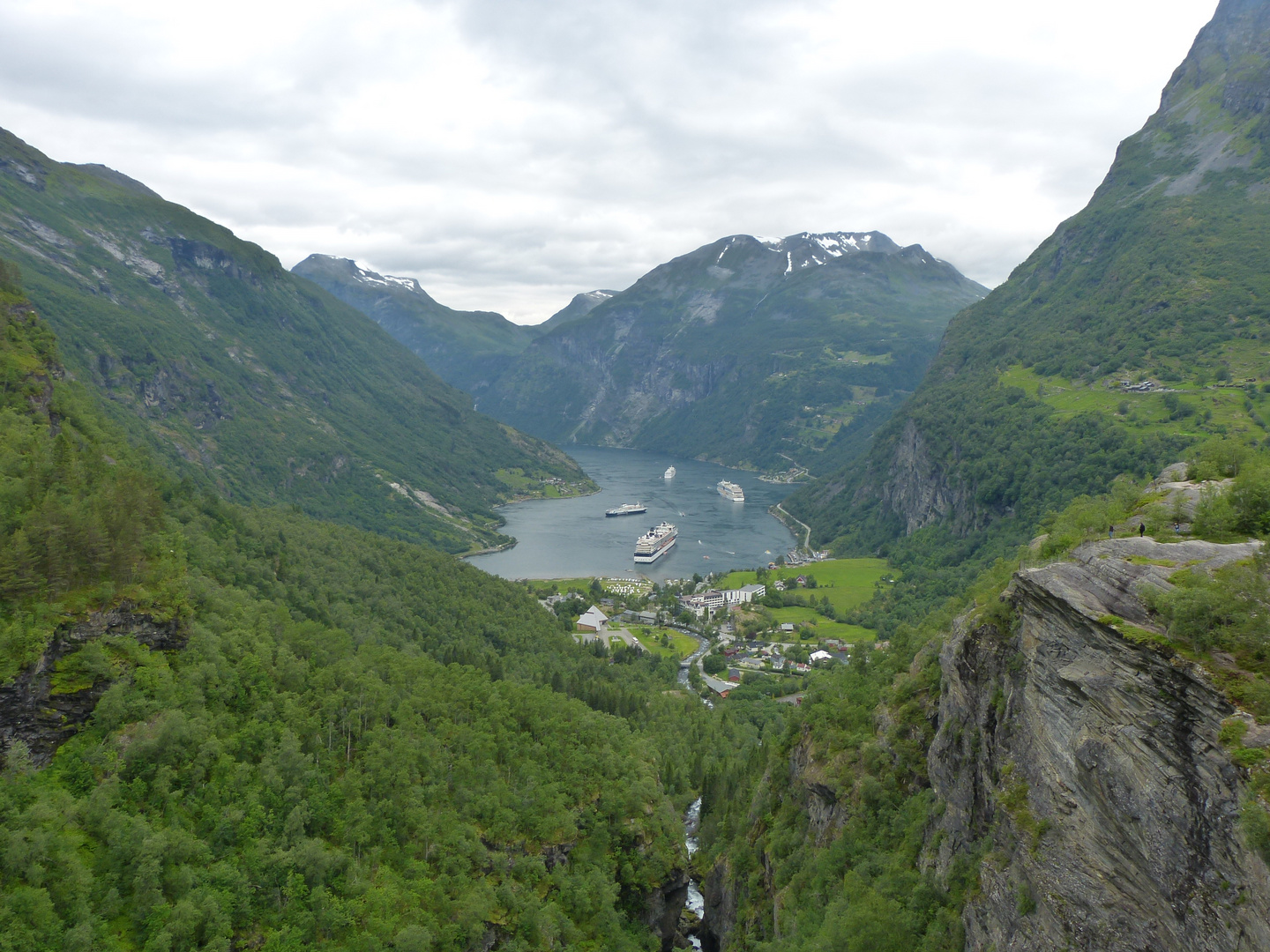 Geirangerfjord Hellesylt