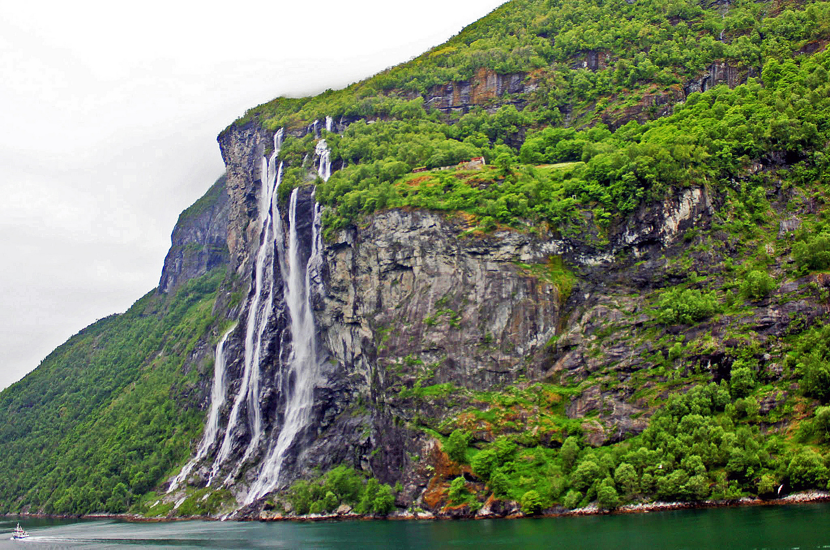 Geirangerfjord, Seven Sisters