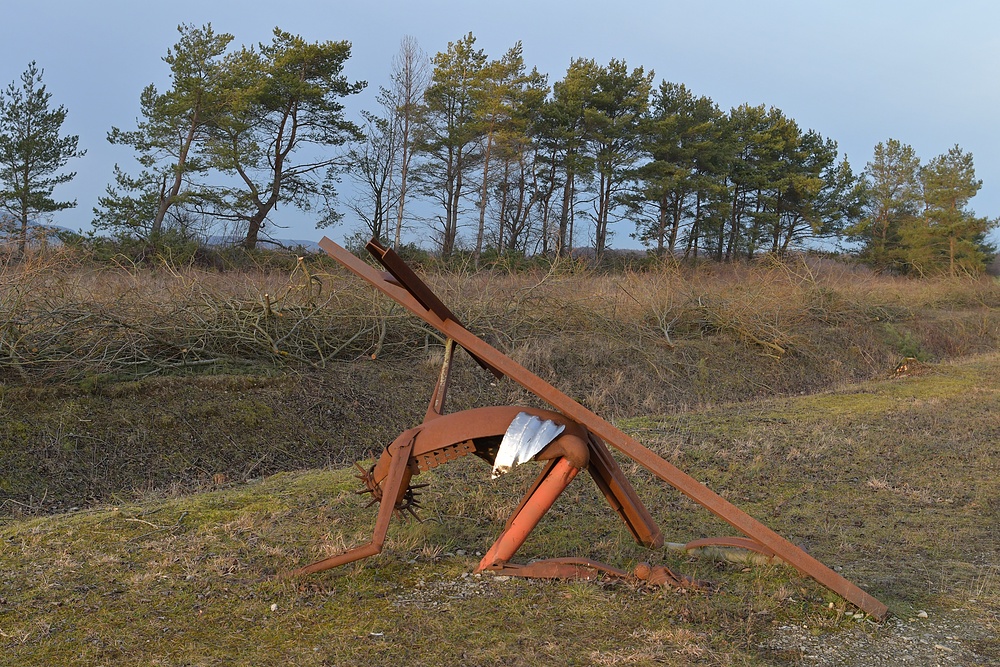 Geisa: „Weg der Hoffnung“, Station VII., Gewalt 01