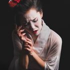 Geisha in despair