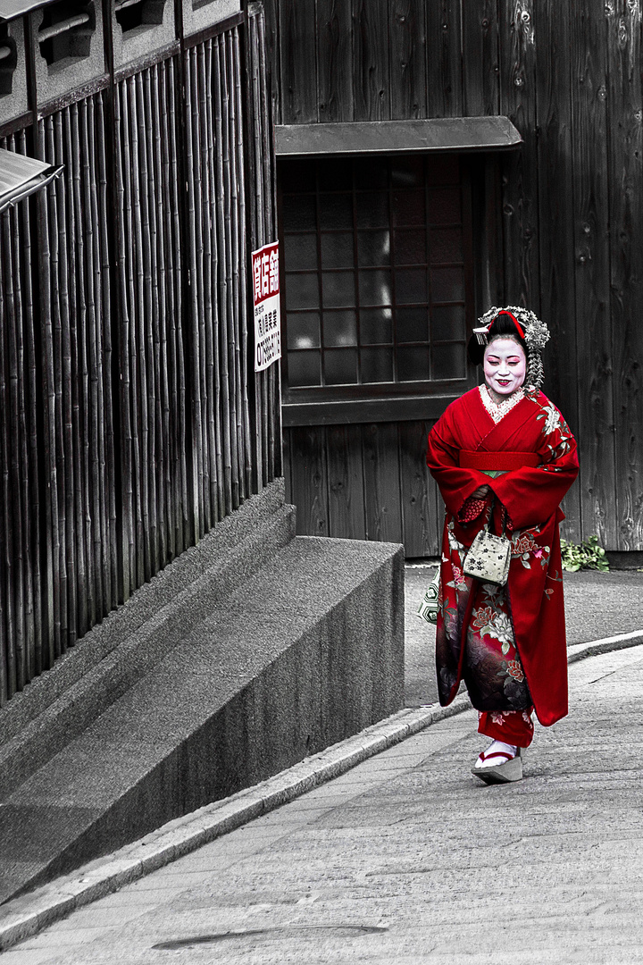 Geisha in Red