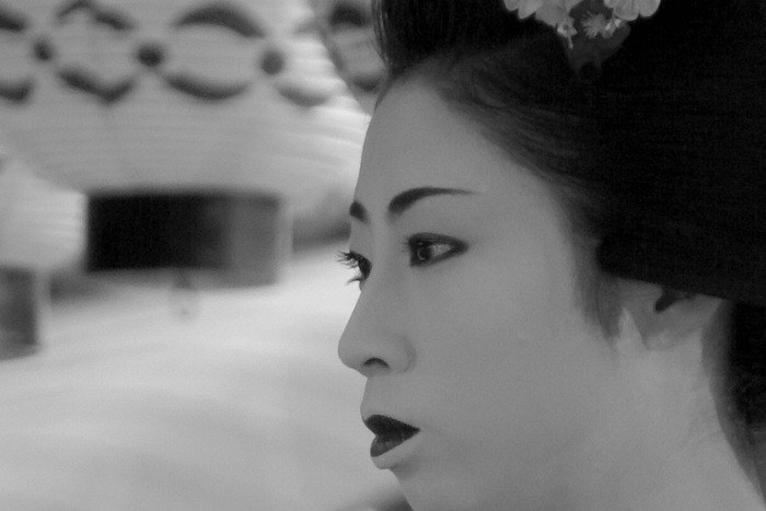 Geisha, Yasaka shrine, Kyoto