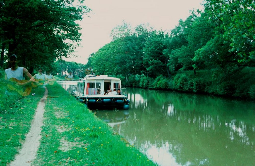 Geist am Hausboot