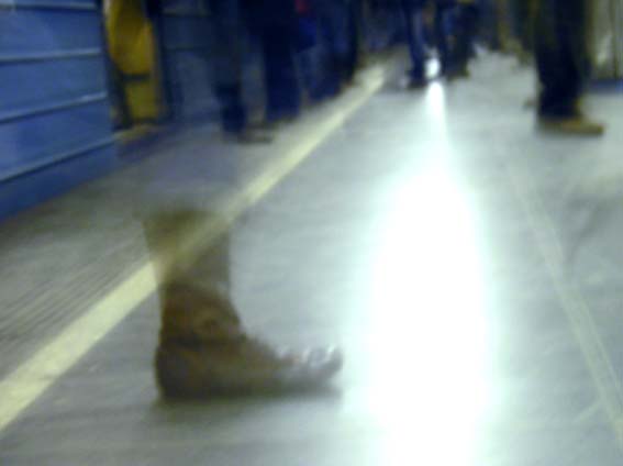 Geister in der U-Bahn von Kinga Oláh 